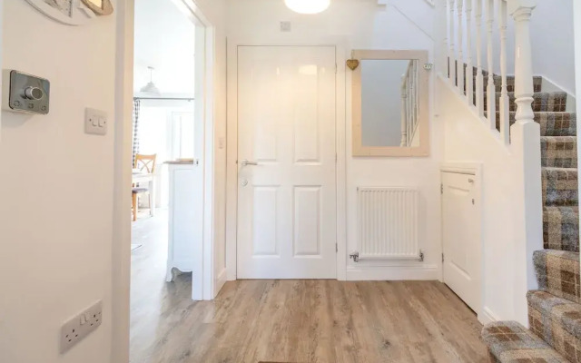 Lilipad Cottage