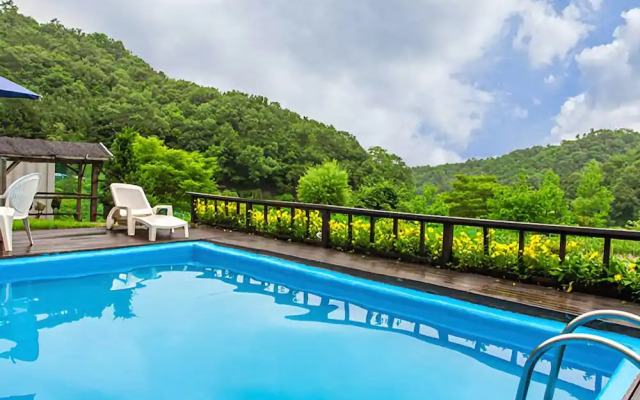 Yeoju Unique Pension