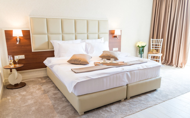 Hotel Kadmo by Aycon
