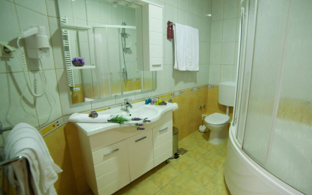 Heritage Hotel Tisno