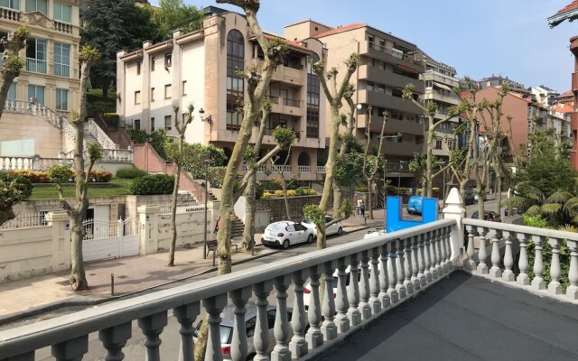 Apartamentos Vintage Menéndez Pelayo