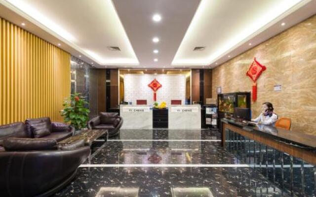 Yishang Apartment Baoli Zhonghui