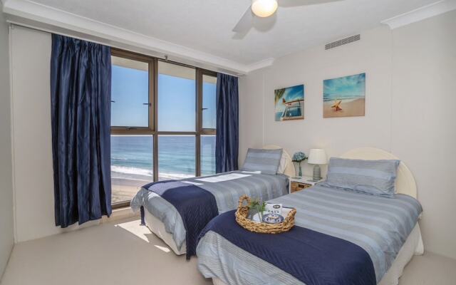 Beach Shack, Newly Renovated, Sea Views