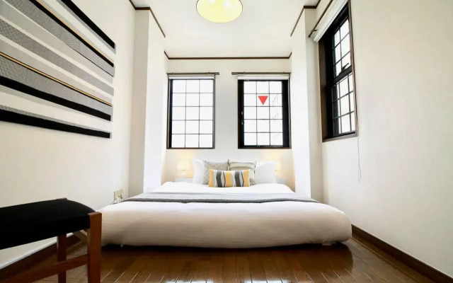 30sec walk to PeacePark, Beautiful Condo - B