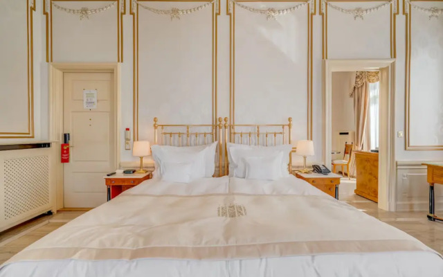 Grand Hotel National
