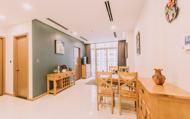 Central Park 2 Bedroom Apartment