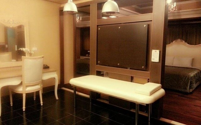 Do Re Mi Motel