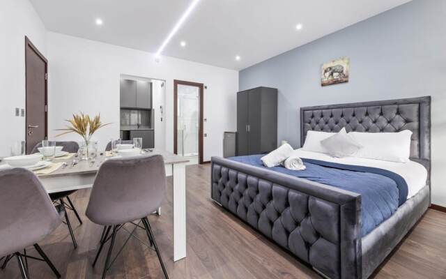 Serviced Studio Flat Near Camden Euston Station