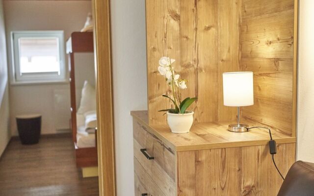Delfi Ski & Bike Apartments