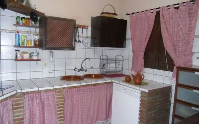 Malaga 101284 2 Bedroom Holiday home By Mo Rentals