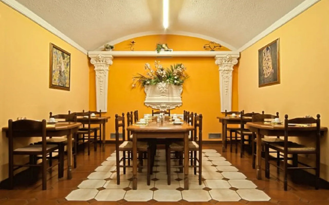 Hotel Atos