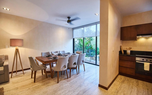 Luxury 3 Bedroom Retreat & Private Pool in Aldea Zama