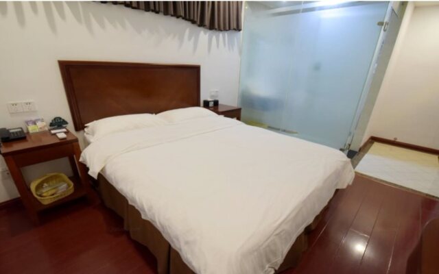 GreenTree Inn Jiangsu Zhenjiang Yaohan Express Hotel