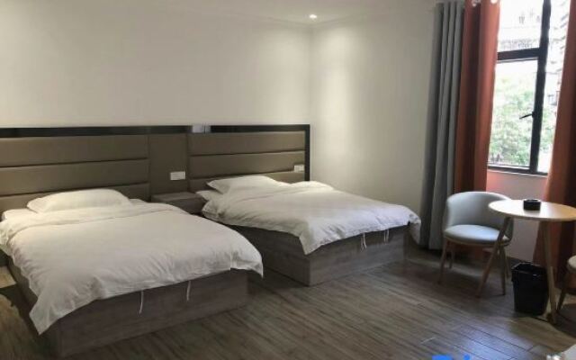 Xinglang Hotel