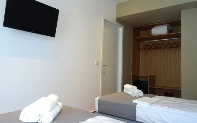 Valmar Hotel
