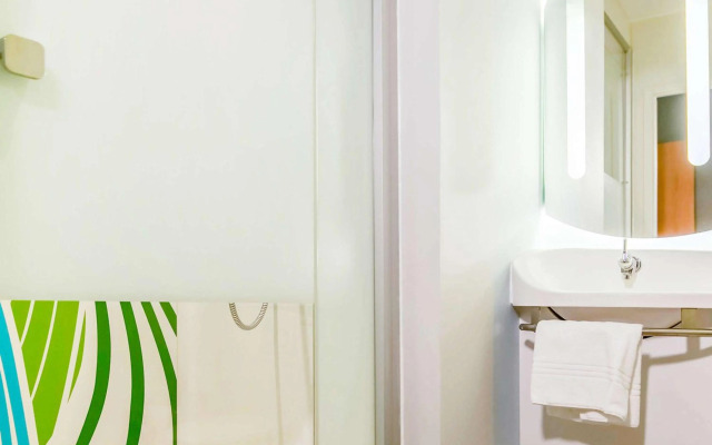 ibis budget Saint Martin de Crau Porte de Camargue