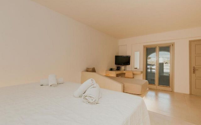 Paola's Town Boutique Hotel