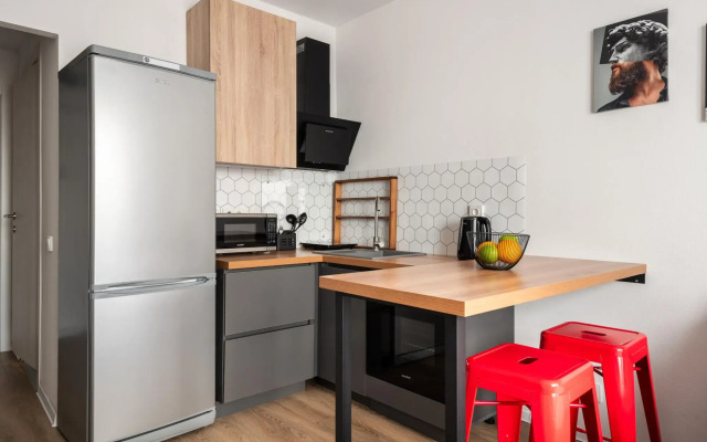 Sunmarine apartments (Sanmarine apartments) on Malaya Ochakovskaya street 4a k2