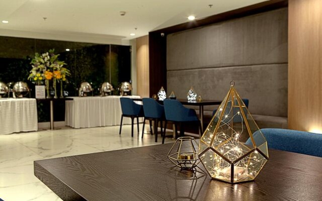 Ramada Encore Makati