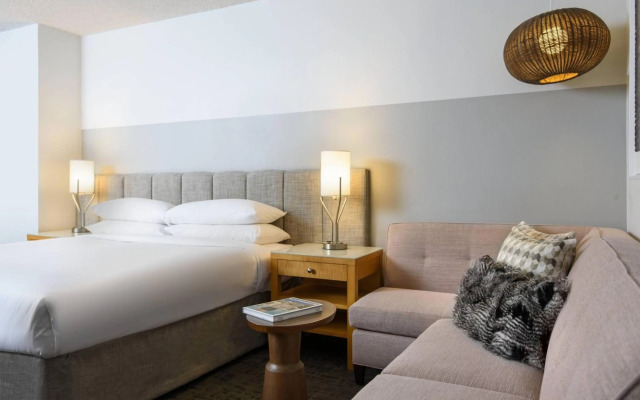 Renaissance Palm Springs Hotel