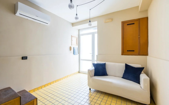 Chiaia Courtyard Haven