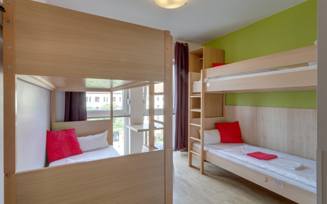 MEININGER Hotel Berlin Alexanderplatz