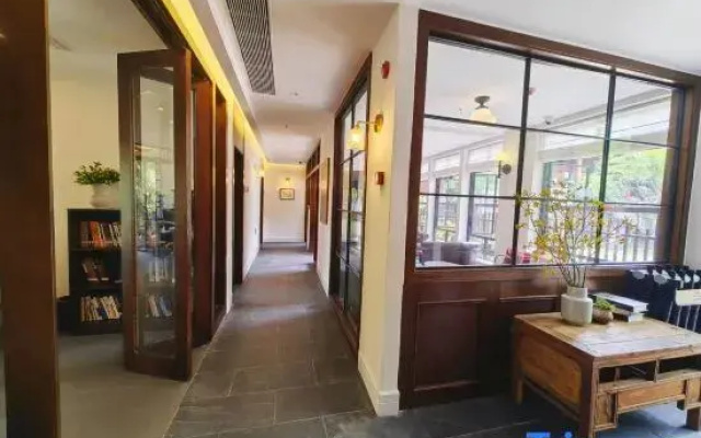 Tuxin Homestay (Chongqing Jindaoxia Pianyan Ancient Town)