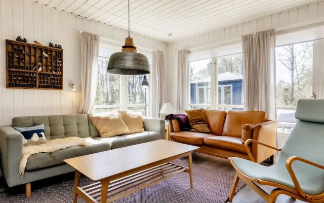 6 Person Holiday Home in Albaek
