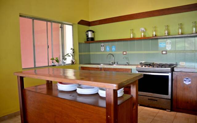 Hostal San Pancho - Hostel