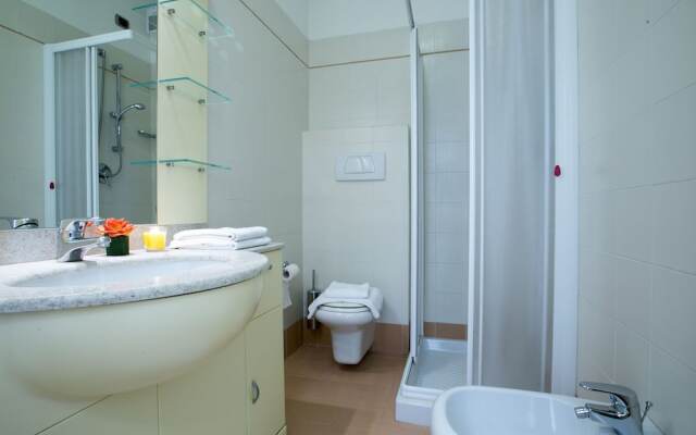 A Modern and Cozy Furnished Apartment With Garden