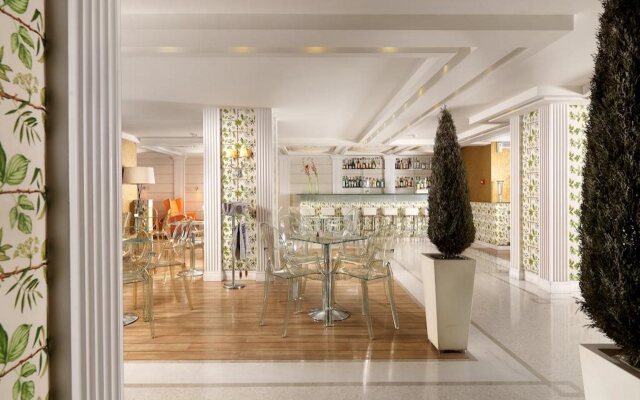 Airotel Stratos Vassilikos Hotel