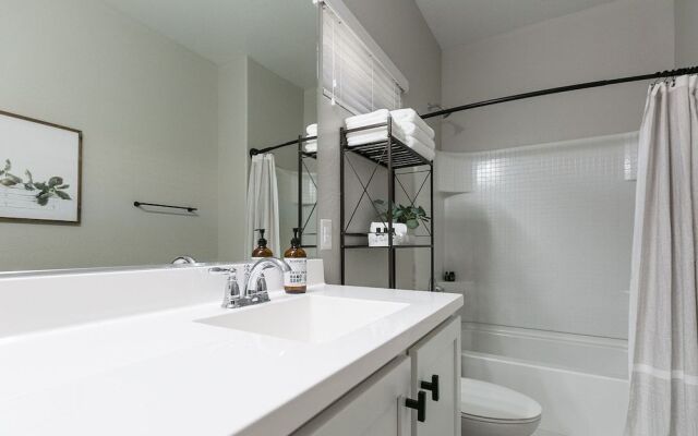 Mesa Palms Ferro 4 Bedroom Townhouse by RedAwning