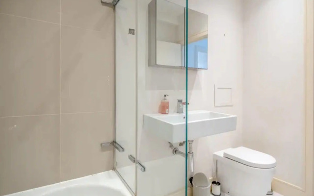 Stylish 1 Bedroom Apartment in Affluent Fulham