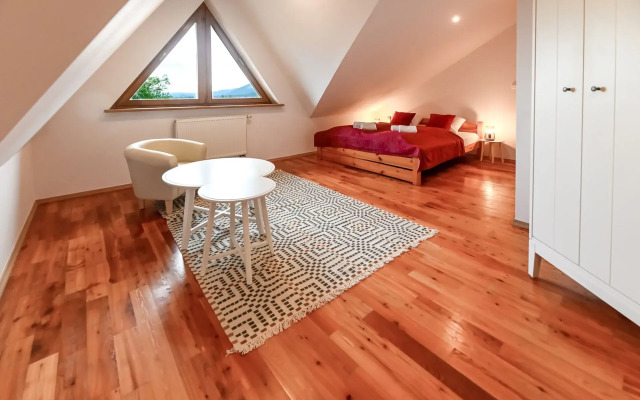 RentPlanet - Apartament KrzeptÃ³wki