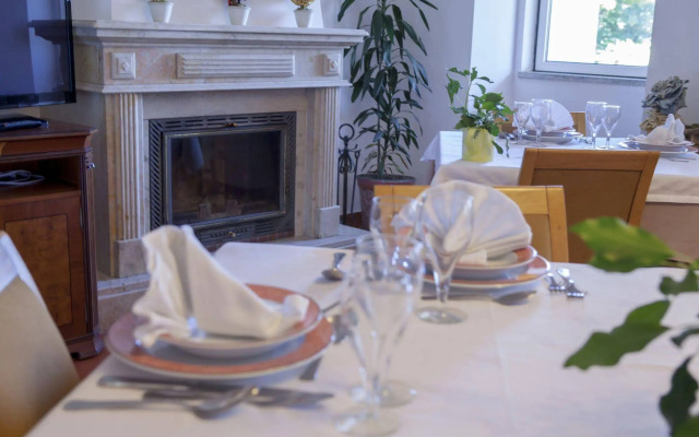 Hotel Rural Mira Serra