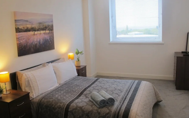 Lovely-cozy Apartment in Brierley Hill