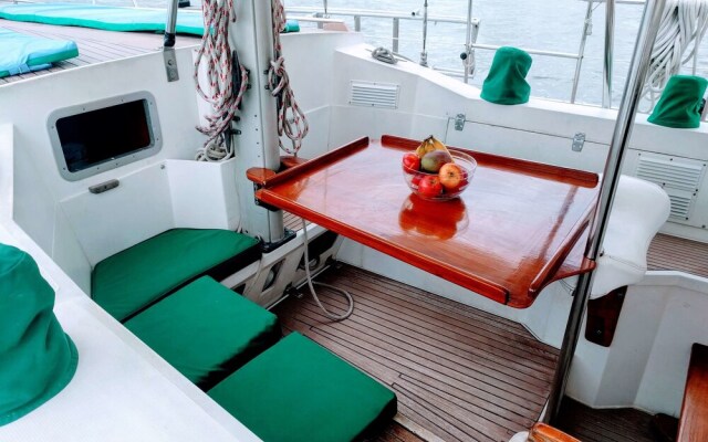 San Blas Private Sailboat - Island Hopping