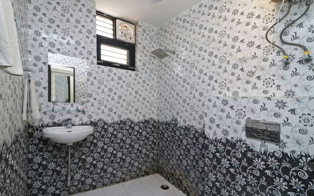 OYO 8971 Woodstay Inn Sector 45