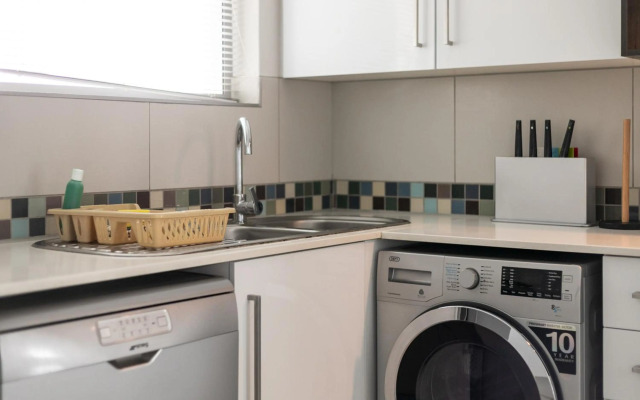 The Apex on Smuts Luxury Apartments