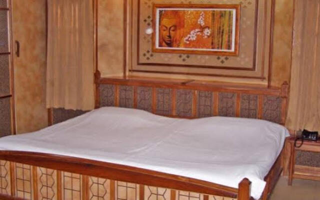 Hotel ChanniRaja