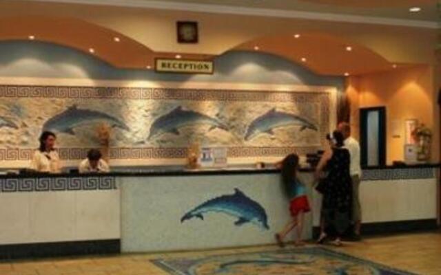 Callisto Holiday Village
