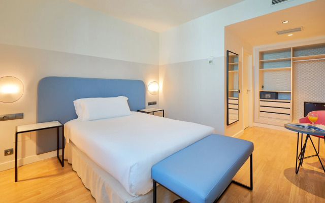 Отель Eurostars Malaga