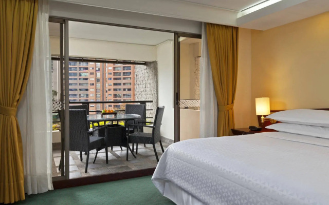 Four Points by Sheraton Medellin