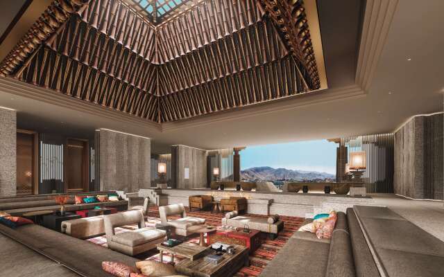 Doubletree By Hilton Shigatse