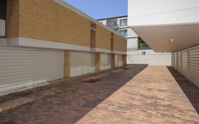 The Crest, Unit 5/6-8 Tomaree Road