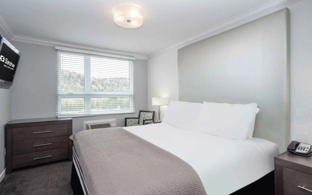 Sandman Hotel & Suites Kelowna