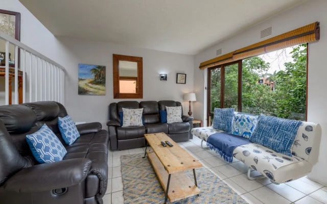 San Lameer Villa Rentals 3114