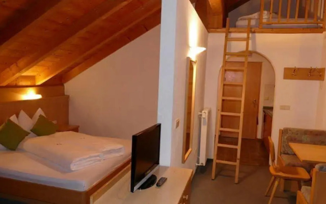 Mountain Living Apartments