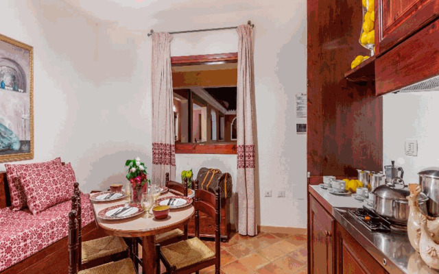 Sos Alinos Residence