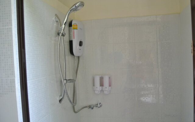 First Inn Bangkok Hostel